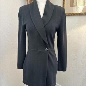 St. John Women's Black and Grey Jacket